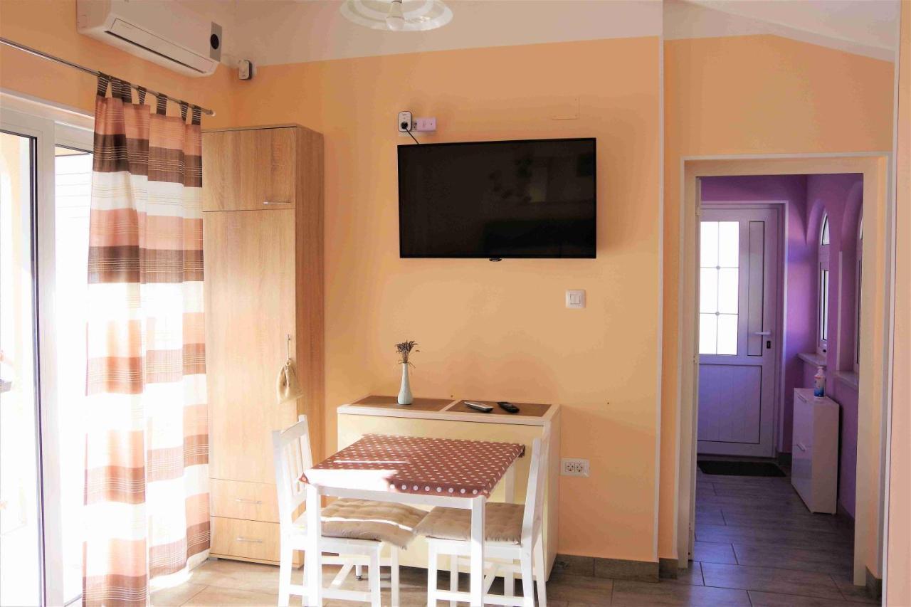 Lukovo Panorama Apartment ภายนอก รูปภาพ