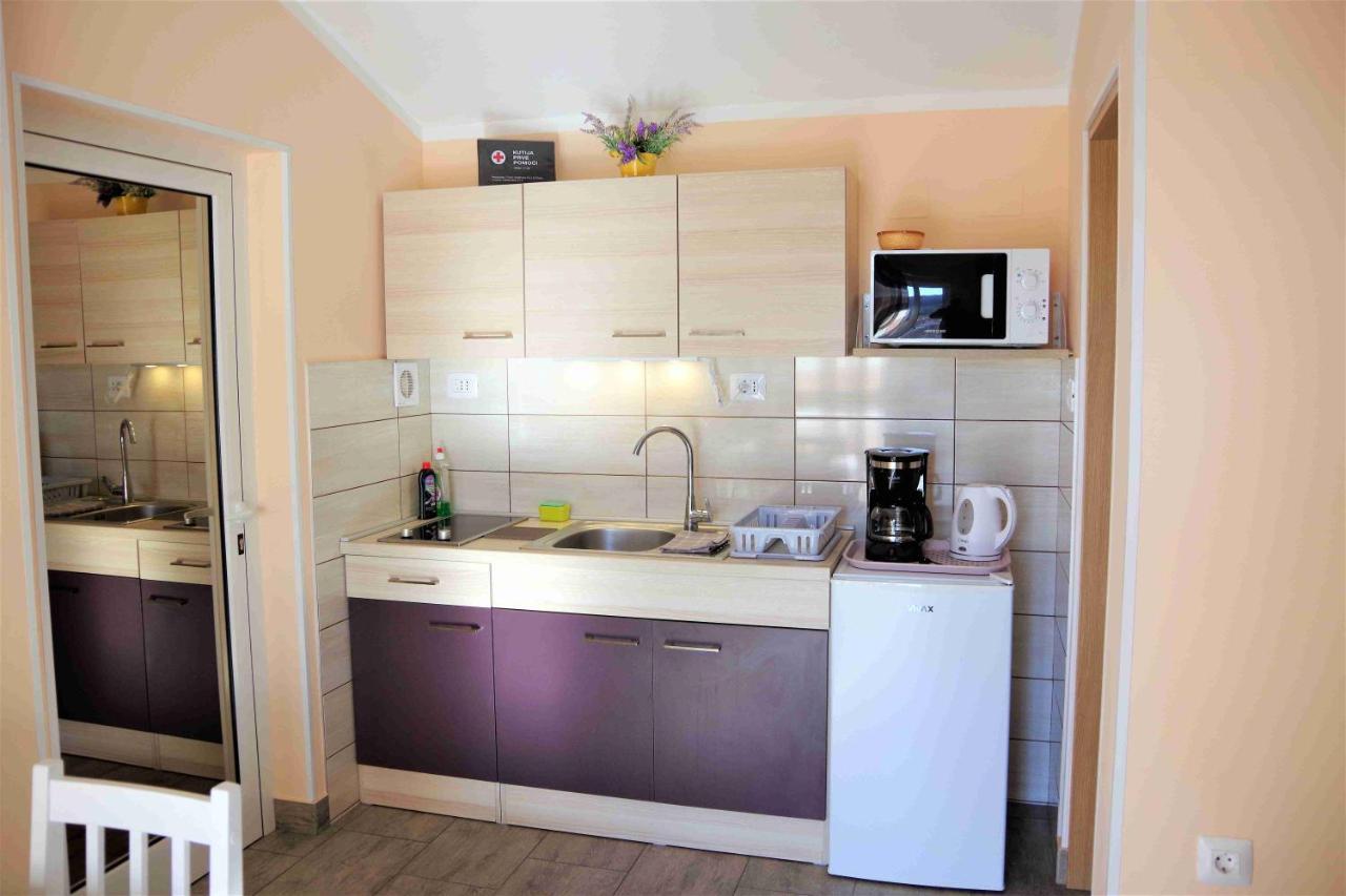 Lukovo Panorama Apartment ภายนอก รูปภาพ